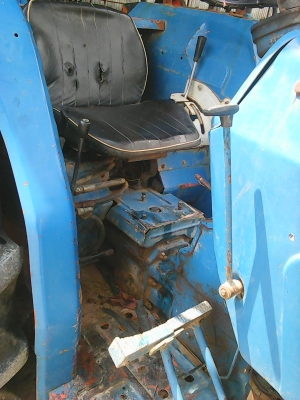 ขาย KUBOTA L3202DT  พร้อมใช้งาน พร้อม ดันหน้า ผาน5