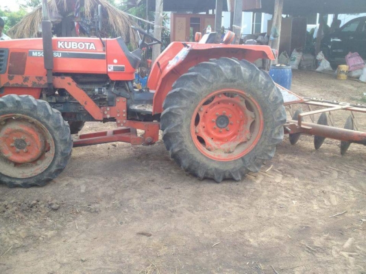 ขายคับ M5000 SU มาทดลองขับได้คับรถสวยกิปไม่มีที่ติคับ อุปกรณ์ 3 อย่างเลยคับขั่วโมงน้อย เล่มทะเบียนพร้อม รถมือเดียว อยู่ สุรินทร์ สนใจ 0845486359 สุชาติ