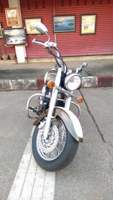 ขายคับ YAMAHA DRAGSTAR CLASSIC 400cc ปี1999 อินวอยส์ สรรพสามิตรคับ สภาพเดิมๆ สวยๆ สีสวย เครื่องแน่นมากคับ ราคา 98500 บาท สนใจติดต่อ 081-0578282 คับ ส่งได้ทั่วไทยคับ สนใจติดต่อ 081-0578282 FACEBOOK POP BIGBIKE SAKONNAKHON ไอดีไลน์ POPBIGBIKESAKONคับ สนใจรถ