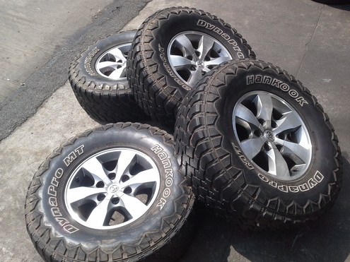 ล้อVigo + Hankook 265/75/16 สภาพพร้อมใช้ 1ชุด