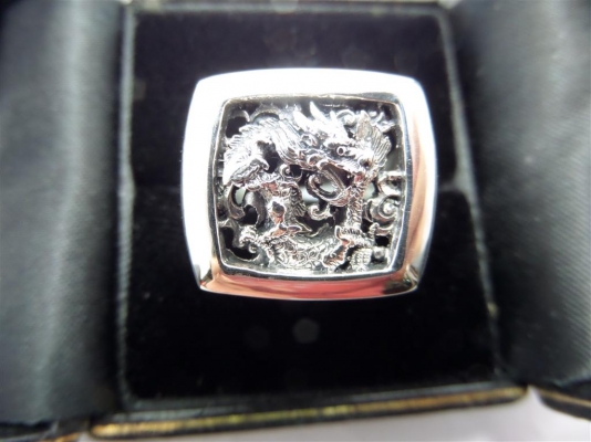 แหวนเงินมังกร 925