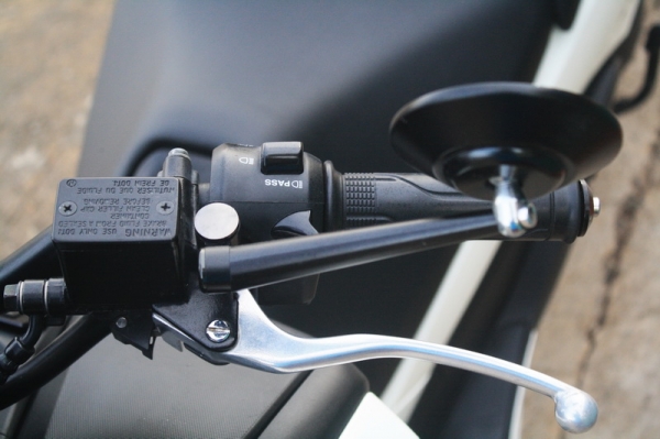 __FORZA300 สีขาว สภาพสวย วิ่งน้อย 99,000 ฿__