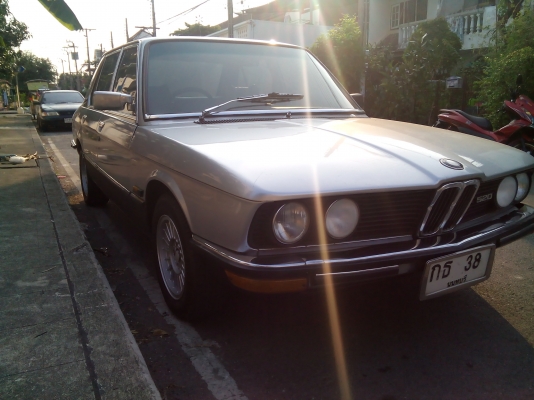 BMW520 E12