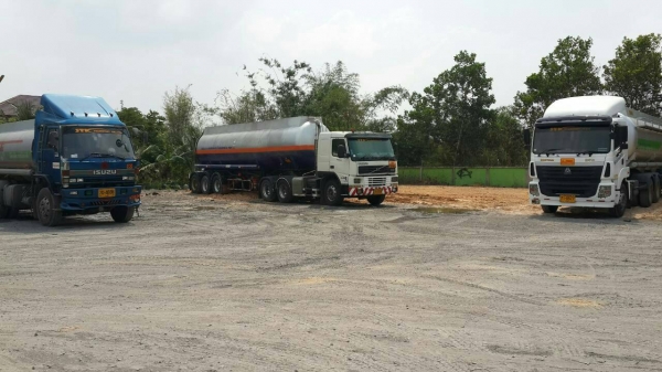 VOLVO FM10 320 HP (เพลาเดียว)พร้อม หางเเท๊งค์คอขวด SUTEE ขายพร้อมหางเเท๊งค์