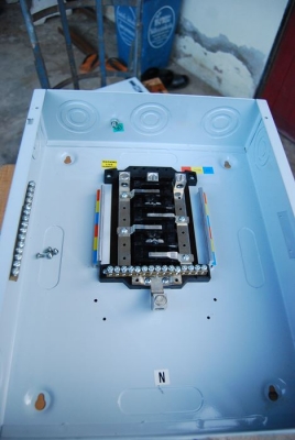 ตู้โหลดเซนเตอร์ ยี่ห้อ Square D