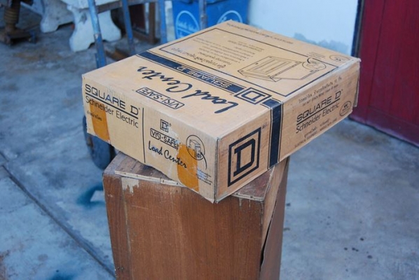 ตู้โหลดเซนเตอร์ ยี่ห้อ Square D