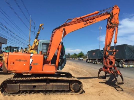 ขายรถแบคโฮ HITACHI EX120-3 มีระบบปากคีบหมุน 360 องศา รถนอกนำเข้าเองจากญี่ปุ่น สภาพสวยพร้อมใช้งาน มีVDOครับ ขายรถแบคโฮ HITACHI EX120-3 มีระบบปากคีบหมุน 360 องศา รถนอกนำเข้าเองจากญี่ปุ่น สภาพสวยพร้อมใช้งาน มีVDOครับ