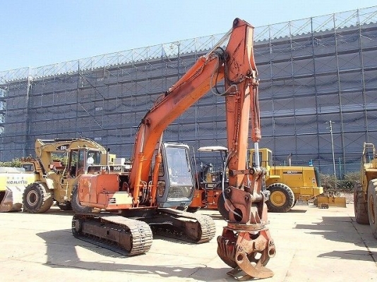 ขายรถแบคโฮ HITACHI EX120-3 มีระบบปากคีบหมุน 360 องศา รถนอกนำเข้าเองจากญี่ปุ่น สภาพสวยพร้อมใช้งาน มีVDOครับ ขายรถแบคโฮ HITACHI EX120-3 มีระบบปากคีบหมุน 360 องศา รถนอกนำเข้าเองจากญี่ปุ่น สภาพสวยพร้อมใช้งาน มีVDOครับ