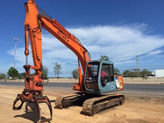 ขายรถแบคโฮ HITACHI EX120-3 มีระบบปากคีบหมุน 360 องศา รถนอกนำเข้าเองจากญี่ปุ่น สภาพสวยพร้อมใช้งาน มีVDOครับ