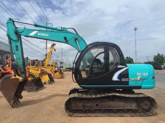 ขายรถแบคโฮ KOBELCO SK100(Mark5) แทรค70ซม ไฟฟ้าเต็ม รถนอกนำเข้าเองจากญี่ปุ่น สภาพสวยพร้อมใช้งาน มีVDOครับ