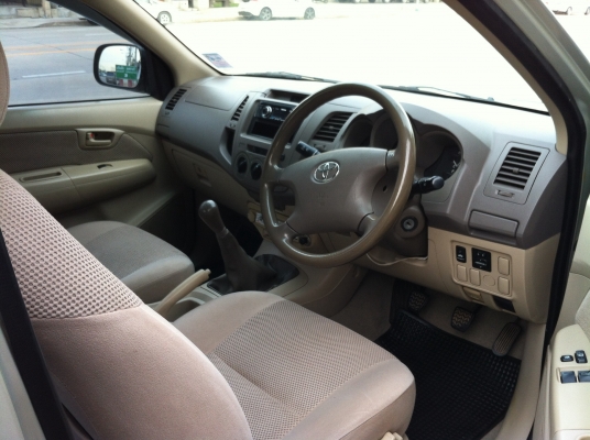 ขายวีโก้แคป ตัวท้อปเครื่อง 3.0G ปี2005 ขายวีโก้แคป ตัวท้อปเครื่อง 3.0G ปี2005