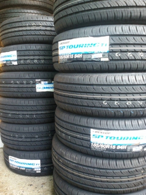 ยางใหม่ dunlop 185 60 15 เส้นล่ะ 1600