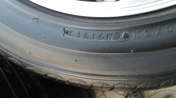 ล้อขอบ 15พร้อมยาง195 55 15 toyo ชุดล่ะ 8000