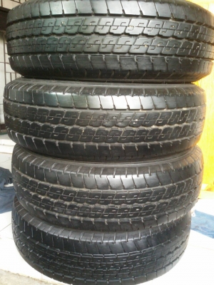 ยาง dunlop 215 70 15 ชุดล่ะ 5500