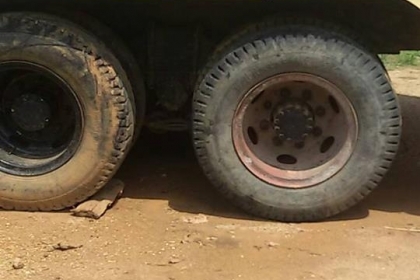 สิบล้อ KT 925