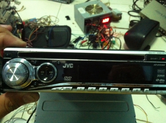 JVC KD-DV4305 รุ่นใญ่ DVD VCD MP3 CD FMคลื่นไทย  ปรีเอ้า2ชุด Vedio out 1ชุด Digital out 1ชุด มือ2
