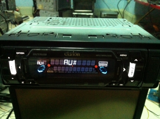 Clarion DXZ576USB 24Bit 6V USB MP3 CD FMคลื่นไทย ปรีเอ้า4ชุด AUX1ชุด สภาพสวย มือ2