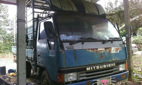 ขาย มิตรซู แคนเตอร์ 115 ปี38 สภาพเดิมๆพร้อมใช้งาน ทะเบียน ม.79 แล้ว