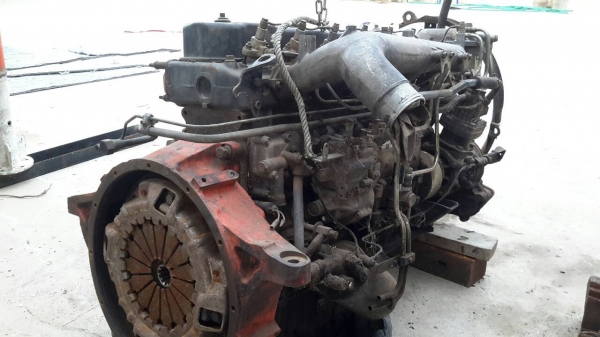 ขายเครื่อง6BG1 ขายตามสภาพ มีใบคุมเครื่องให้ ขายเครื่อง6BG1 ขายตามสภาพ มีใบคุมเครื่องให้