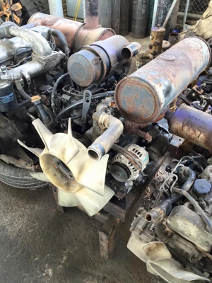 เครื่อง 4D88E komatsu เก่านอก ราคา 75,000 บาท ติดเครื่องลองได้ค่ะ เครื่อง 4D88E komatsu เก่านอก ราคา 75,000 บาท ติดเครื่องลองได้ค่ะ