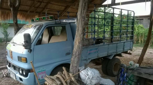 หกล้อ อีซูซุ TL100แรงฝากดำ ช่วงสั้น สภาพดีพร้อมใช้งาน เอกแจ้งลงเล่ม ทะเบียนพร้อมโอน