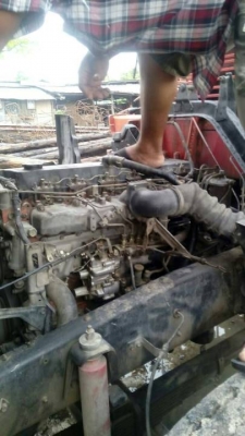 หกล้อ อีซูซุ TL100แรงฝากดำ ช่วงสั้น สภาพดีพร้อมใช้งาน เอกแจ้งลงเล่ม ทะเบียนพร้อมโอน