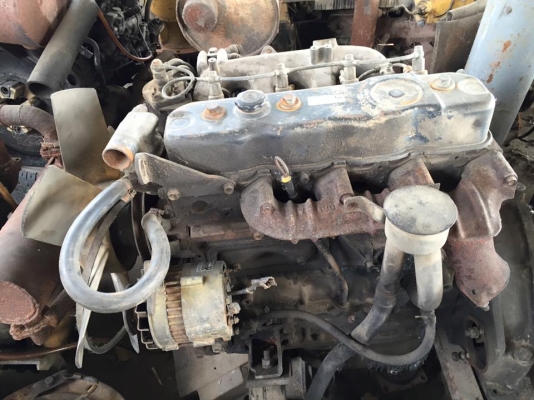 เครื่อง 4BD1 อีซูซุ ไม่มีเทอโบ เก่านอก  ราคา 80,000 บาท  ติดเครื่องลองได้ค่ะ