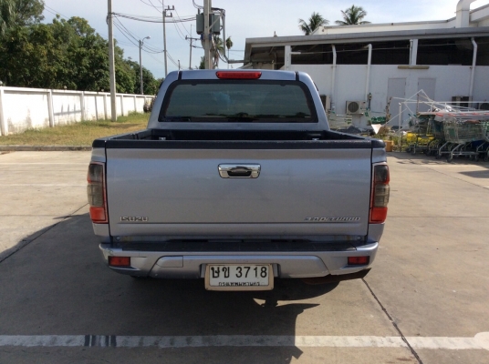 ขายรถกระบะ อีซูซุ ดีแม็ก 4ประตูตัวท็อป ปี03เครื่อง 3.0 เทอร์โบ เกียร์ออโต้ เพาเวอร์ ไฟฟ้าทั้งคัน airbag2ใบ/เบรคabs ภายในสวยเดิมๆแอร์เย็นฉ่ำ วิทยุCD ตัวถังเดิมๆห้องเครื่องเดิมๆสีเงาบางมีริ้วรอยบ้าง คัสซีดีไม่ผุ เครื่องแน่น เกียร์ดี รถขับดี ใช้งานได้เลยครับ