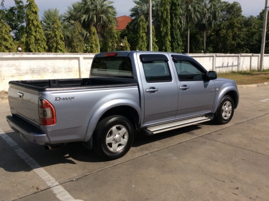 ขายรถกระบะ อีซูซุ ดีแม็ก 4ประตูตัวท็อป ปี03เครื่อง 3.0 เทอร์โบ เกียร์ออโต้ เพาเวอร์ ไฟฟ้าทั้งคัน airbag2ใบ/เบรคabs ภายในสวยเดิมๆแอร์เย็นฉ่ำ วิทยุCD ตัวถังเดิมๆห้องเครื่องเดิมๆสีเงาบางมีริ้วรอยบ้าง คัสซีดีไม่ผุ เครื่องแน่น เกียร์ดี รถขับดี ใช้งานได้เลยครับ