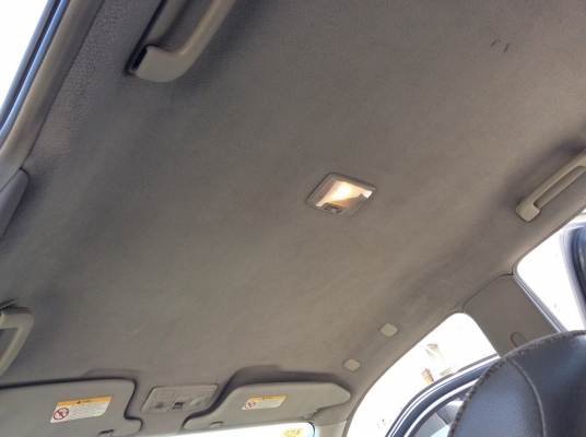 ขายรถกระบะ อีซูซุ ดีแม็ก 4ประตูตัวท็อป ปี03เครื่อง 3.0 เทอร์โบ เกียร์ออโต้ เพาเวอร์ ไฟฟ้าทั้งคัน airbag2ใบ/เบรคabs ภายในสวยเดิมๆแอร์เย็นฉ่ำ วิทยุCD ตัวถังเดิมๆห้องเครื่องเดิมๆสีเงาบางมีริ้วรอยบ้าง คัสซีดีไม่ผุ เครื่องแน่น เกียร์ดี รถขับดี ใช้งานได้เลยครับ