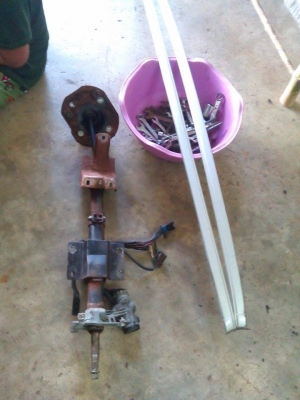 ขายอระไหร่ กาแล้น อี33 ครับ