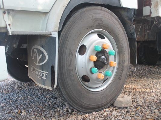 ขาย ฮีโน่ FL176 รถเกิดน่านแท้ๆคับ เจ้าของเดิมขับเองใช้รักษามากคับ