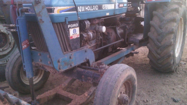 ขายรถไถ  ฟอดร์รุ่น6600  แท้ๆครับT5      สวยเดิมๆพร้อมใช้ยางดีสีสวย0810076640