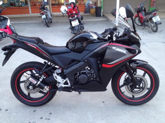 Honda 150i สีดำ ปี 57 รถ 9 เดือน ลายล่าสุด สภาพสวย เดิม ๆ