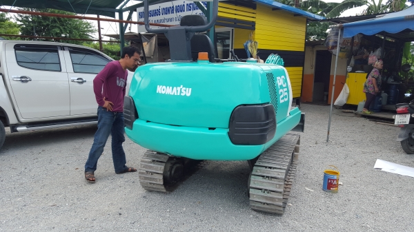 ขายรถขุดkomatsu  pc25รุ่น7 ปั้มแรงมาก ลองมาแล้ว.บูมยาว.ยาว