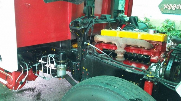 ขายรถบรรทุก10ล้อ มิตซูบิชิ ฟูโซ่195ยาว7.8/ม.แอร์ วิทยุ ฟิวม์ครบ พร้อมใช้