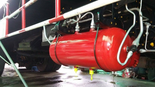 ขายรถบรรทุก10ล้อ มิตซูบิชิ ฟูโซ่195ยาว7.8/ม.แอร์ วิทยุ ฟิวม์ครบ พร้อมใช้