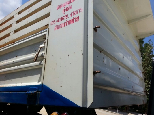 รถฮีโน่ 6 ล้อดั้ม 175 แรงม้า. ปี 54 ( รถวิ่ง 18x,xxx กว่า กม. ) สนใจติดต่อ 081 - 6079515 รถฮีโน่ 6 ล้อดั้ม 175 แรงม้า. ปี 54 ( รถวิ่ง 18x,xxx กว่า กม. ) สนใจติดต่อ 081 - 6079515