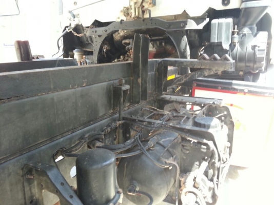 รถฮีโน่ 6 ล้อดั้ม 175 แรงม้า. ปี 54 ( รถวิ่ง 18x,xxx กว่า กม. ) สนใจติดต่อ 081 - 6079515 รถฮีโน่ 6 ล้อดั้ม 175 แรงม้า. ปี 54 ( รถวิ่ง 18x,xxx กว่า กม. ) สนใจติดต่อ 081 - 6079515