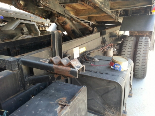 รถฮีโน่ 6 ล้อดั้ม 175 แรงม้า. ปี 54 ( รถวิ่ง 18x,xxx กว่า กม. ) สนใจติดต่อ 081 - 6079515 รถฮีโน่ 6 ล้อดั้ม 175 แรงม้า. ปี 54 ( รถวิ่ง 18x,xxx กว่า กม. ) สนใจติดต่อ 081 - 6079515