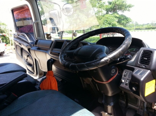 รถฮีโน่ 6 ล้อดั้ม 175 แรงม้า. ปี 54 ( รถวิ่ง 18x,xxx กว่า กม. ) สนใจติดต่อ 081 - 6079515 รถฮีโน่ 6 ล้อดั้ม 175 แรงม้า. ปี 54 ( รถวิ่ง 18x,xxx กว่า กม. ) สนใจติดต่อ 081 - 6079515