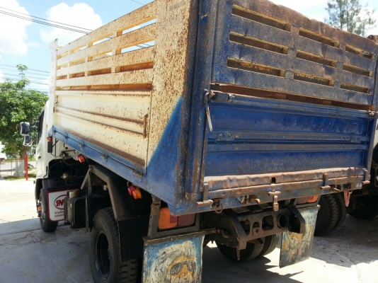 รถฮีโน่ 6 ล้อดั้ม 175 แรงม้า. ปี 54 ( รถวิ่ง 18x,xxx กว่า กม. ) สนใจติดต่อ 081 - 6079515 รถฮีโน่ 6 ล้อดั้ม 175 แรงม้า. ปี 54 ( รถวิ่ง 18x,xxx กว่า กม. ) สนใจติดต่อ 081 - 6079515