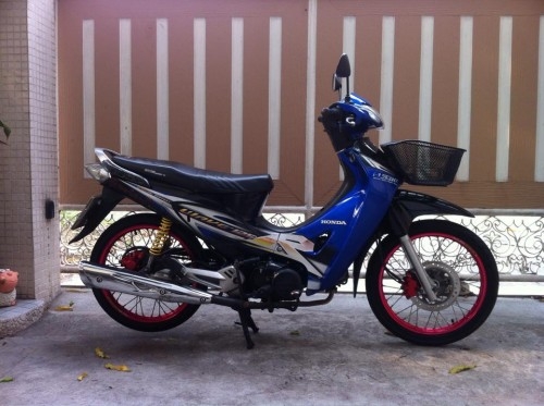 ขออนุญาติขาย Honda Wave 125R U-Box ตัว Top ดิสก์เบรคหน้าและหลัง โอนฟรี