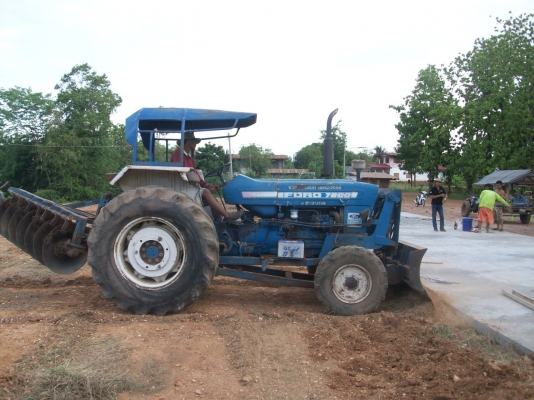 รถไถสภาพพร้อมใช้งาน รุ่น 77 T 5 กลองเล็กเดิมๆๆ ครับ พร้อมอุปกรณ์ /2 ชิ้น ราคานี้เลย ชอบใจ ค่อยโทรมาครับ