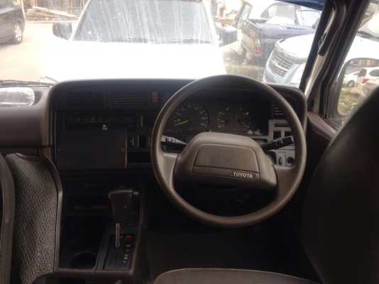 ขาย Toyota Hiace Wagon ขาย Toyota Hiace Wagon