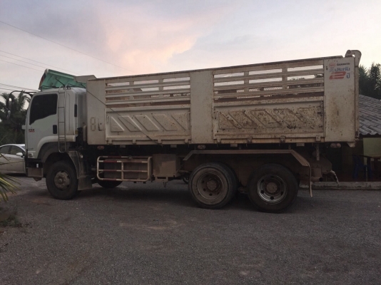 ขายรถ10ล้อดั้มพ์ ISUZU FXZ770DTH 360แรงม้า ปี56 สวยเดิม สนใจโทร 081-970-1072 ขายรถ10ล้อดั้มพ์ ISUZU FXZ770DTH 360แรงม้า ปี56 สวยเดิม สนใจโทร 081-970-1072
