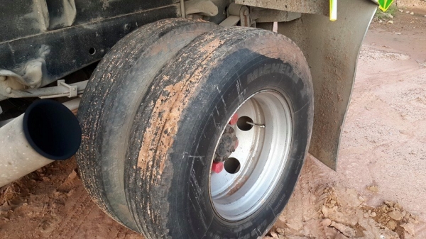 ขาย6ล้ออีซูซุ NPR115 ดัมพ์ เกษตร ช่วงล่างใหญ่F หน้าหลัง แชชซีสวย พ.เพาเวอร์ เอกสารเล่มทะเบียนพร้อมโอน แอร์เย็น กระบะสวย เครื่องดีแน่น