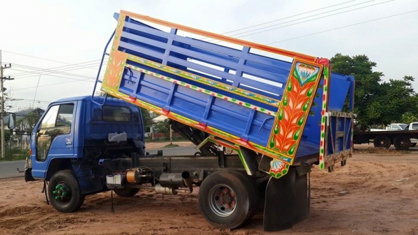 ขาย6ล้ออีซูซุ NPR115 ดัมพ์ เกษตร ช่วงล่างใหญ่F หน้าหลัง แชชซีสวย พ.เพาเวอร์ เอกสารเล่มทะเบียนพร้อมโอน แอร์เย็น กระบะสวย เครื่องดีแน่น