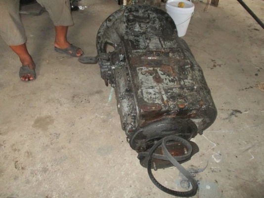 ขายเกียร์บัส นิสสัน7เกียร์ ตารางติดเครื่องท่ออ้อมPE6เทอร์โบ