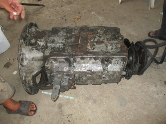 ขายเกียร์บัส นิสสัน7เกียร์ ตารางติดเครื่องท่ออ้อมPE6เทอร์โบ